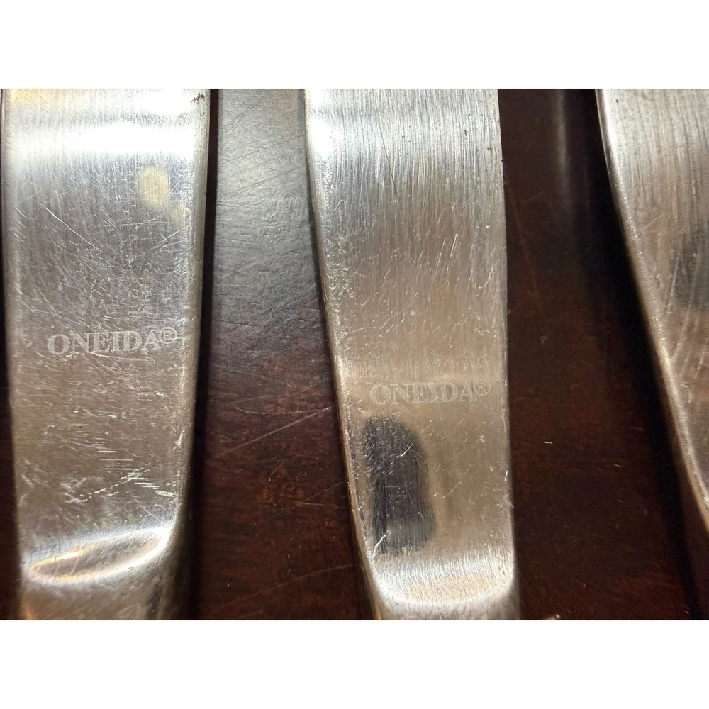 Oneida Gala Impulse Stainless Flatware Lot 29 Pc Silverware Spoons Forks Knives